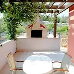 In With Seaview, Terrace, Air Condition, Wifi Kali
