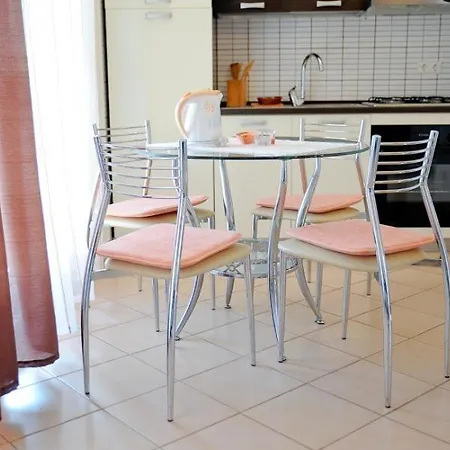 Apartman In With Seaview, Terrace, Air Condition, Wifi *