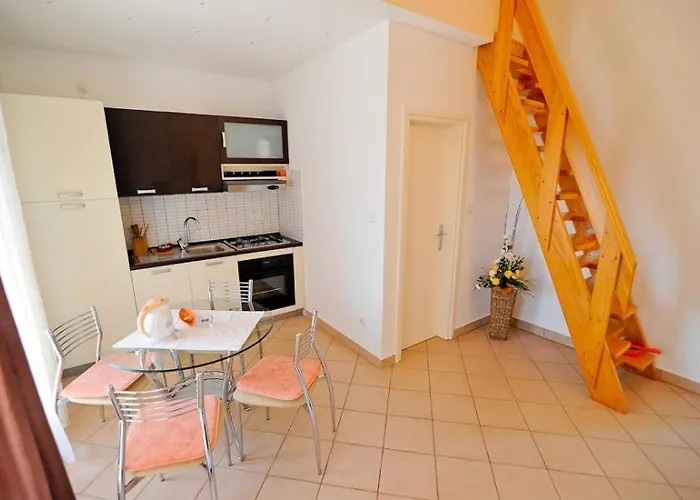 Апартаменты In With Seaview, Terrace, Air Condition, Wifi *