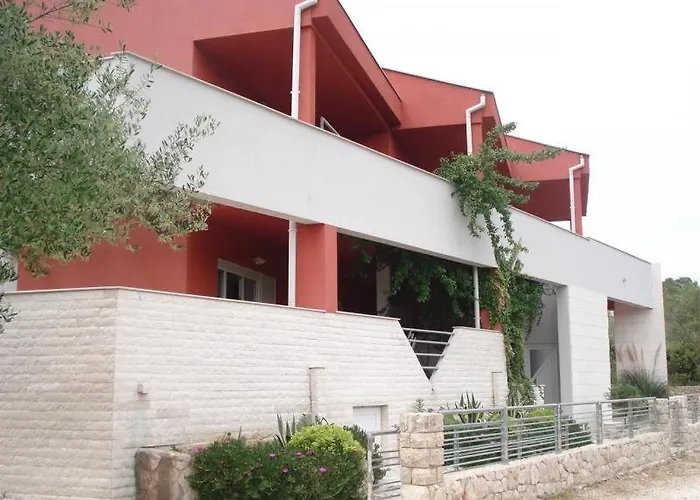 Апартаменты In With Seaview, Terrace, Air Condition, Wifi Кали