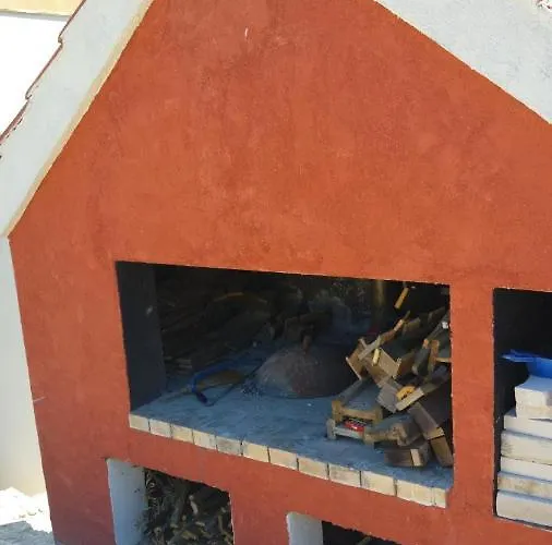 In With Seaview, Terrace, Air Condition, Wifi Апартаменты