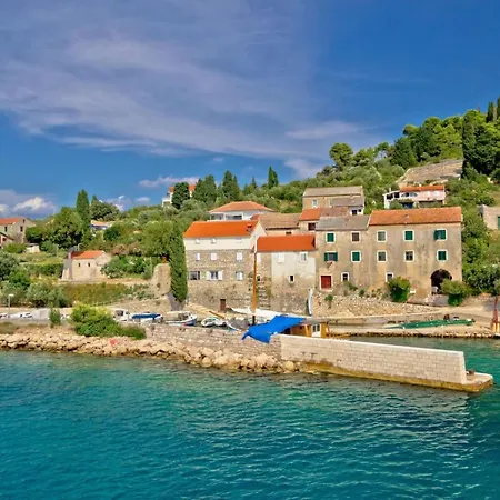 In With Seaview, Terrace, Air Condition, Wifi Кали